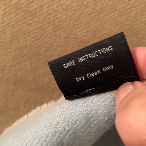 Throw blanket - Picture 3 of 6